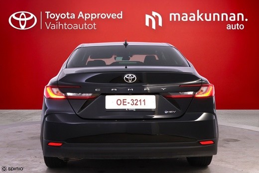 Toyota Camry vaihtoauto