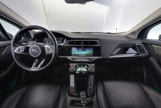 Jaguar I-PACE vaihtoauto