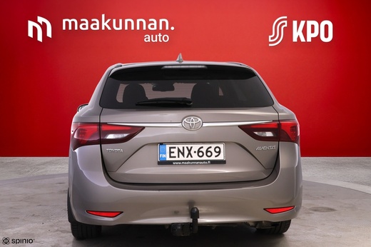 Toyota Avensis vaihtoauto