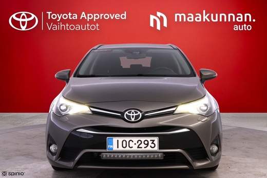 Toyota Avensis vaihtoauto