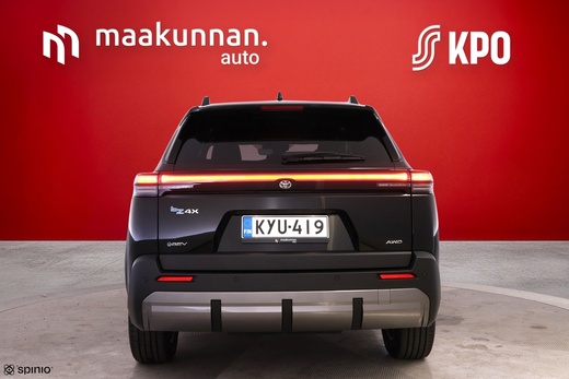 Toyota bZ4X Touring vaihtoauto