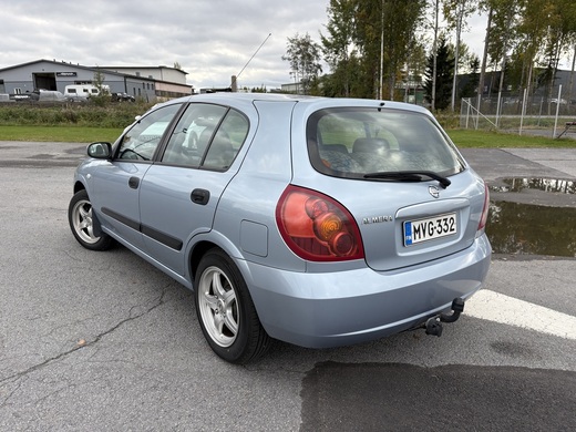 Nissan Almera vaihtoauto