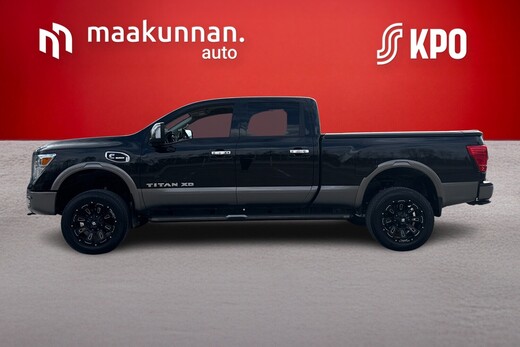 Nissan Titan vaihtoauto