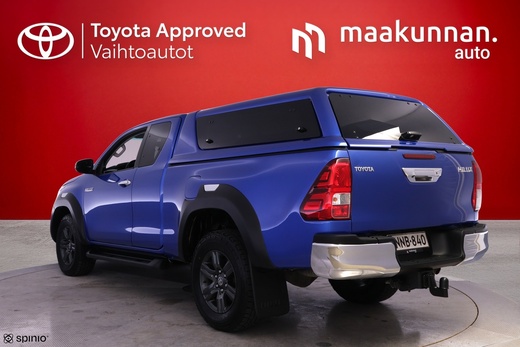 Toyota Hilux vaihtoauto