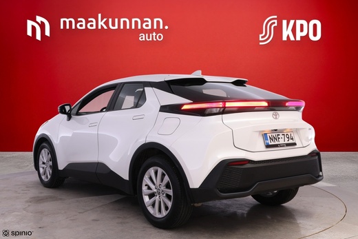 Toyota C-HR vaihtoauto
