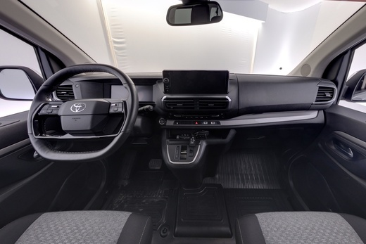 Toyota Proace Verso vaihtoauto