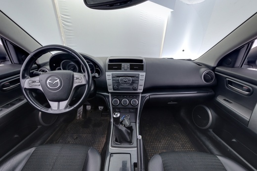 Mazda 6 vaihtoauto