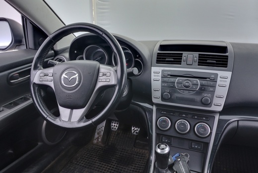 Mazda 6 vaihtoauto