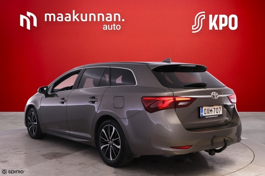 Toyota Avensis vaihtoauto