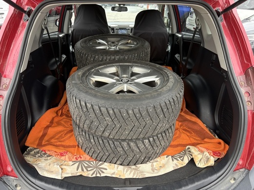 Toyota RAV4 vaihtoauto