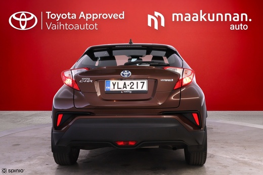 Toyota C-HR vaihtoauto