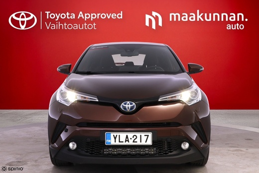 Toyota C-HR vaihtoauto