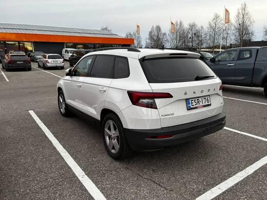 Skoda Karoq vaihtoauto