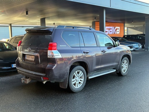 Toyota Land Cruiser vaihtoauto