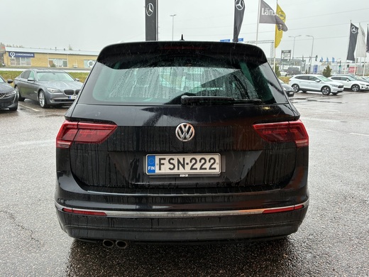 Volkswagen Tiguan vaihtoauto