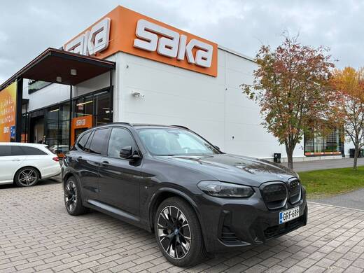BMW iX3 vaihtoauto
