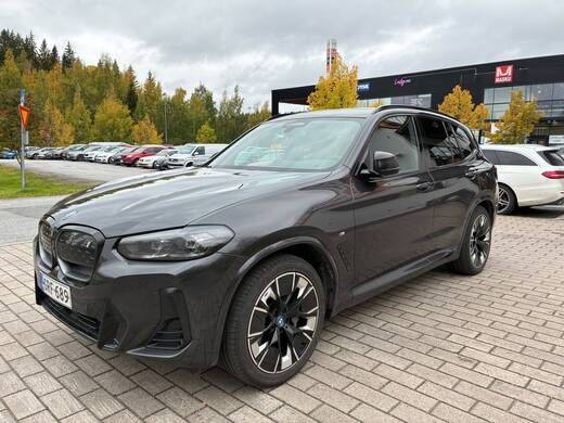 BMW iX3 vaihtoauto