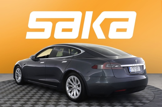 Tesla Model S vaihtoauto