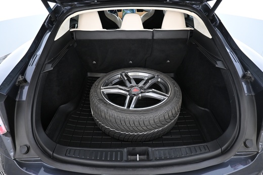 Tesla Model S vaihtoauto