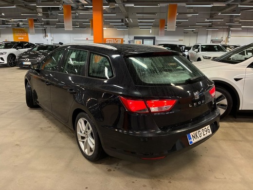 SEAT Leon ST vaihtoauto