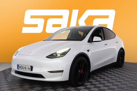Tesla Model Y vaihtoauto