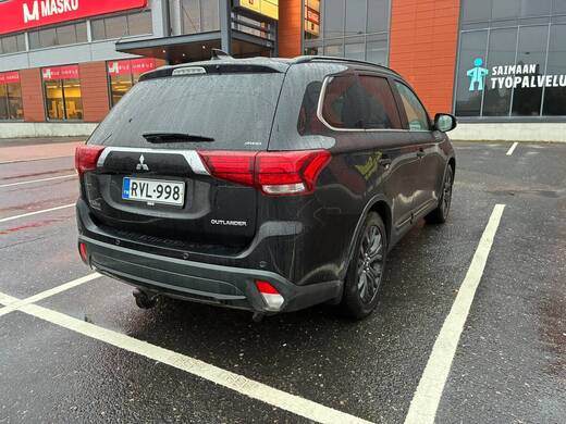 Mitsubishi Outlander vaihtoauto