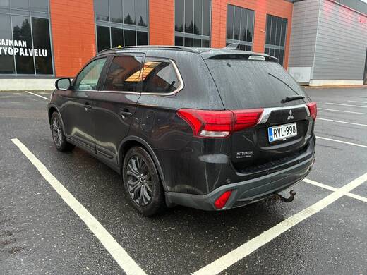 Mitsubishi Outlander vaihtoauto