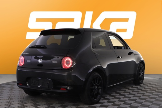 Honda e vaihtoauto