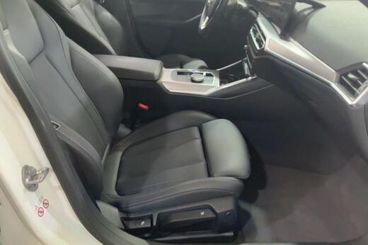 BMW i4 vaihtoauto