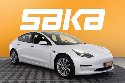Tesla Model 3 vaihtoauto