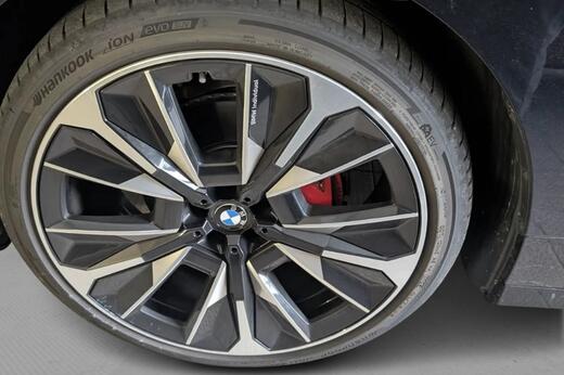 BMW iX vaihtoauto
