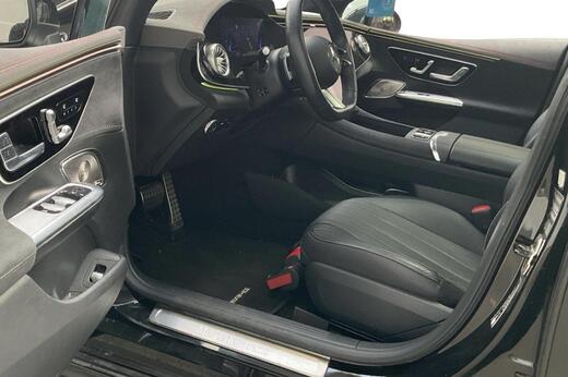 Mercedes-Benz EQE vaihtoauto
