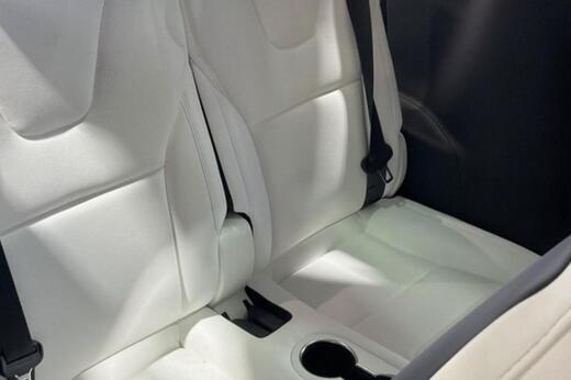 Tesla Model X vaihtoauto