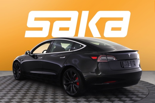 Tesla Model 3 vaihtoauto