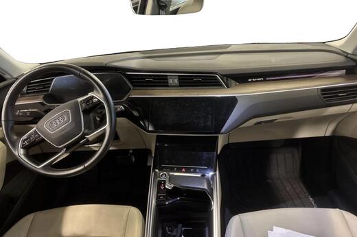 Audi e-tron vaihtoauto