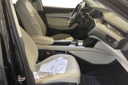 Audi e-tron vaihtoauto