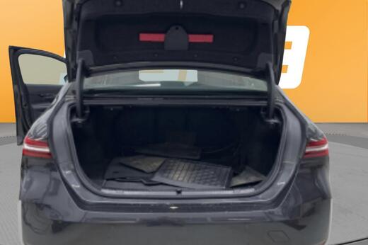 BMW i5 vaihtoauto