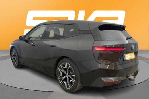BMW iX vaihtoauto