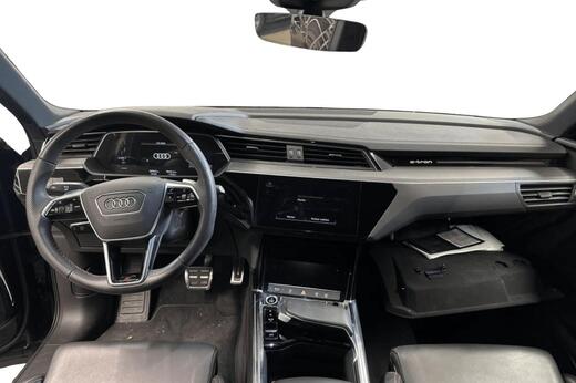 Audi Q8 e-tron vaihtoauto