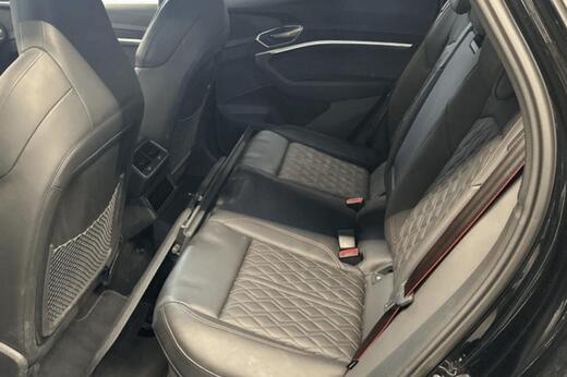 Audi Q8 e-tron vaihtoauto