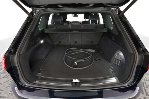 Volkswagen Touareg vaihtoauto