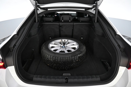 BMW i4 vaihtoauto