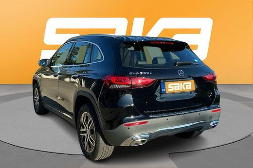 Mercedes-Benz GLA vaihtoauto