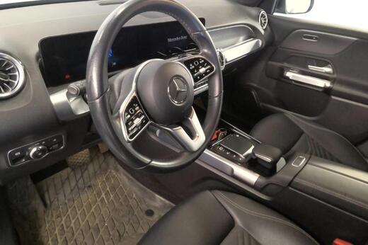 Mercedes-Benz EQB vaihtoauto