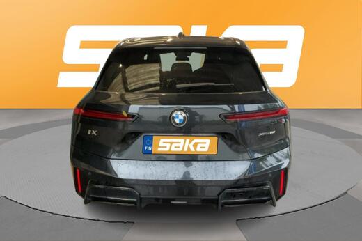 BMW iX vaihtoauto