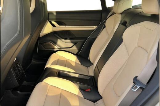 Porsche Taycan vaihtoauto