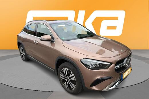 Mercedes-Benz GLA vaihtoauto