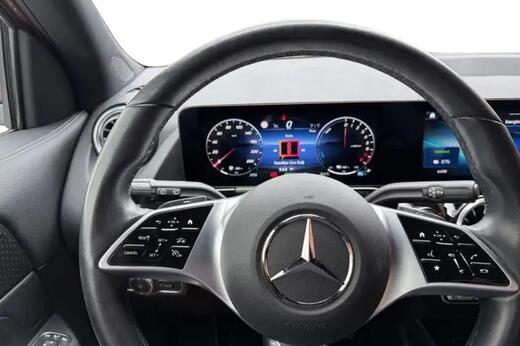 Mercedes-Benz GLA vaihtoauto