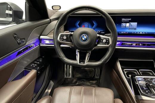 BMW i7 vaihtoauto