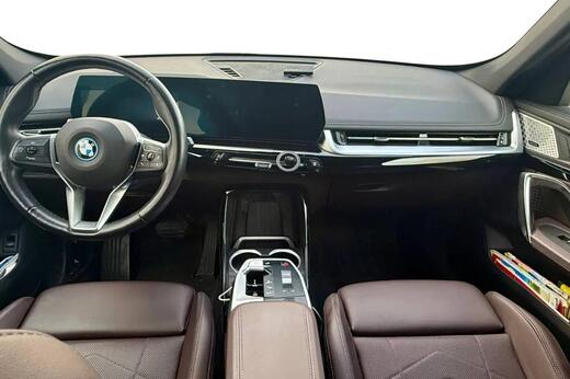 BMW iX1 vaihtoauto